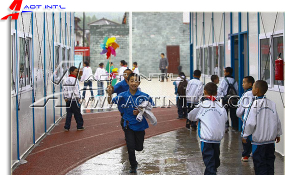 China Portable Classroom Cheap Sandwich Panels House.jpg